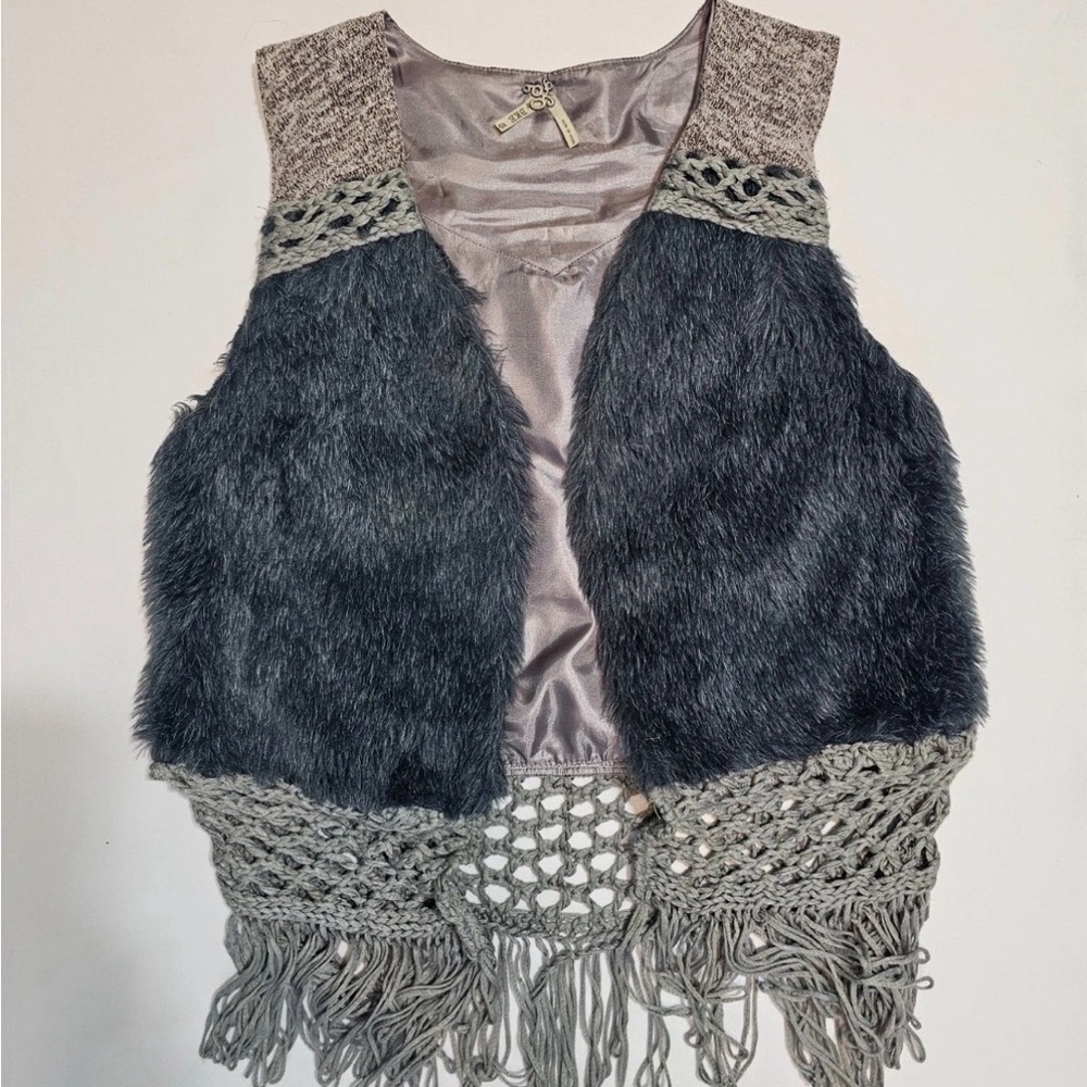 BKE (The Buckle) -Small- Womens Gimmicks Boho‎ Multi Textured Gray Faux Fur Vest
